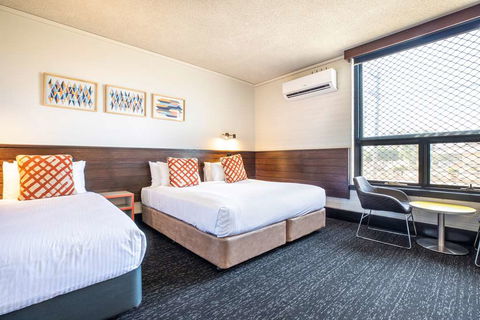 Nightcap At Glengala Hotel - Accommodation NT 0