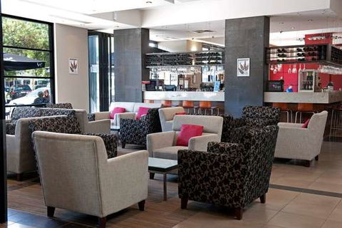 Mantra Hindmarsh Square - Accommodation NT 1