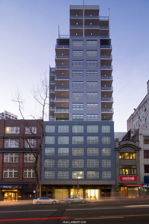 Zara Tower Serviced Apartments - Accommodation NT 0