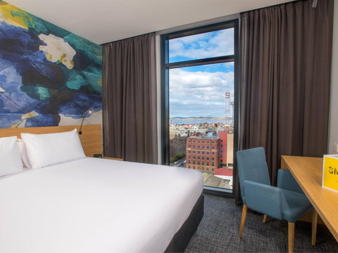 Ibis Styles Hobart Hotel - Accommodation NT 2