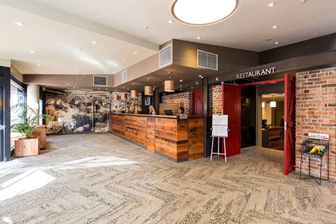 The Old Woolstore Apartment Hotel - Accommodation NT 2