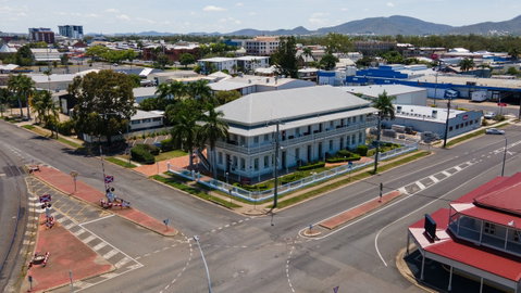 Denison Boutique Hotel - Accommodation NT 1