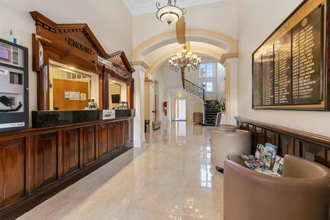 Quality Hotel Regent Rockhampton - Accommodation NT 2