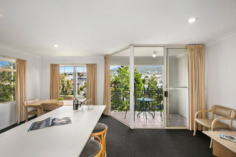 Quest Trinity House - Accommodation NT 2