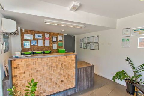 Mackay Oceanside Central Hotel - Accommodation NT 2