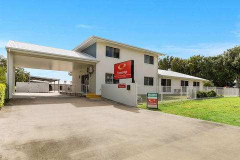 Econo Lodge Beachside - Accommodation NT 2