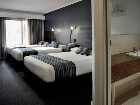 Ibis Styles Adelaide Manor - Accommodation NT 1