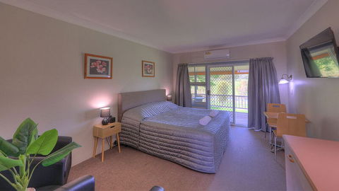 Jacaranda Motor Lodge - Accommodation NT 1