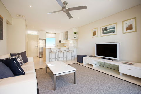 Maison Noosa Beachfront Resort - Accommodation NT 1