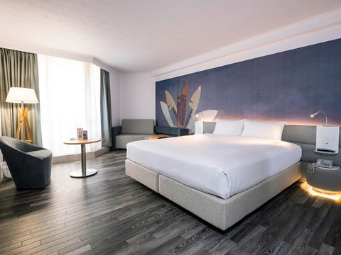 Novotel Surfers Paradise - Accommodation NT 2