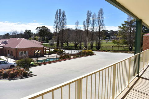 Best Western Plus Ambassador Orange - Accommodation NT 10