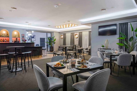 Best Western Plus Ambassador Orange - Accommodation NT 13