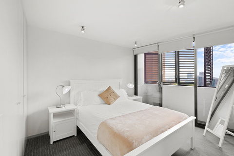 Astra Jasper - Accommodation NT 8
