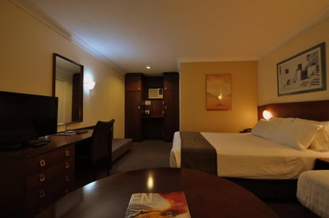 Hospitality Kalgoorlie, SureStay by BW - Accommodation NT 4