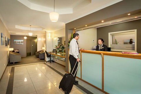 Quest Waterfront Serviced Apartments - Accommodation NT 1