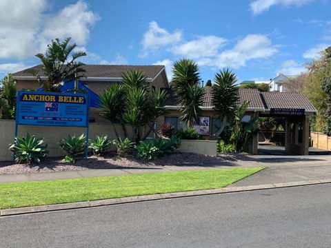 Anchor Belle Motel - NT Tourism 0