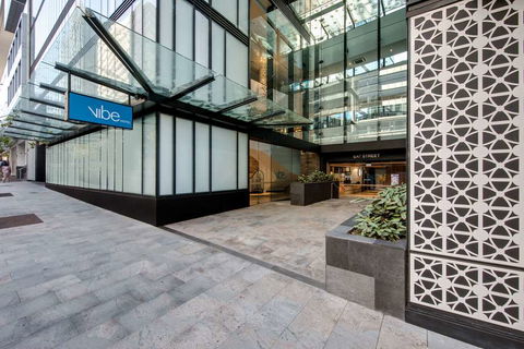 Vibe Hotel North Sydney - NT Tourism 1
