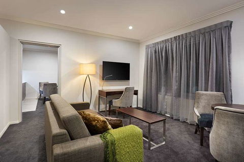 Attika Hotel - Accommodation NT 2