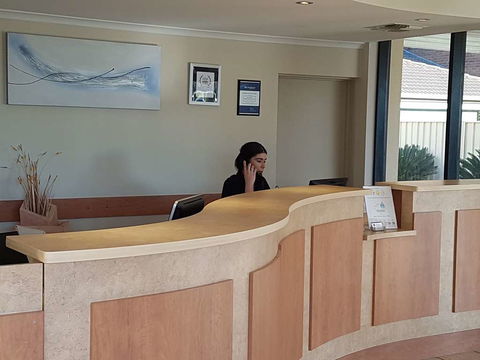 Best Western Chaffey Intl Motor Inn - Accommodation NT 1