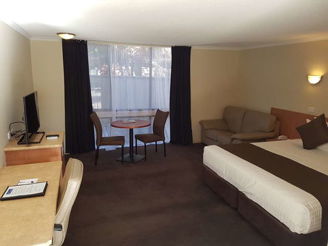 Best Western Chaffey Intl Motor Inn - Accommodation NT 2