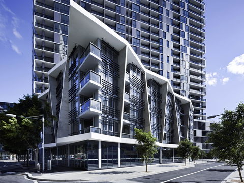 The Sebel Residences Melbourne Docklands - NT Tourism 0