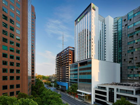 Holiday Inn Express Melbourne Southbank - NT Tourism 0
