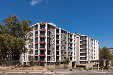 Meriton Suites North Ryde - NT Tourism 1