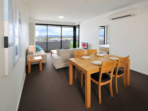 Apartments G60 Gladstone - NT Tourism 1