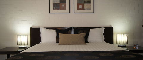 Blazing Stump Motel & Suites - Accommodation NT 0