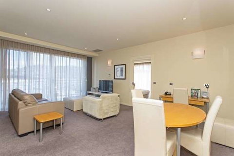 Peppers Seaport Hotel - Accommodation NT 12