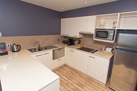 Peppers Seaport Hotel - Accommodation NT 13