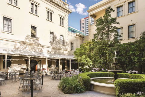 Adina Apartment Hotel Adelaide Treasury - NT Tourism 1