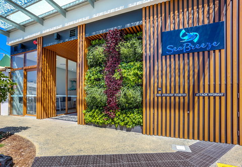 Direct Hotels - Sea Breeze - Accommodation NT 1