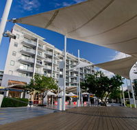 Oaks Waterfront Resort - NT Tourism
