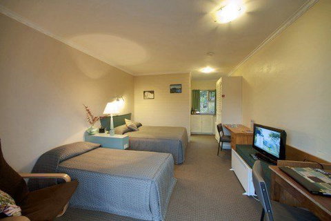 The Waterfront Wynyard - Accommodation NT 2
