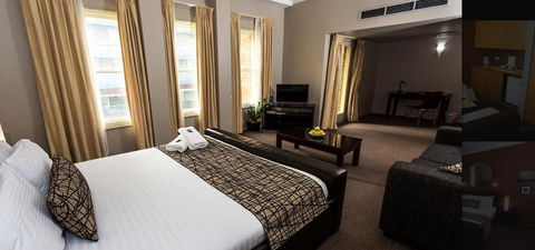 The Clarendon Hotel - Accommodation NT 0