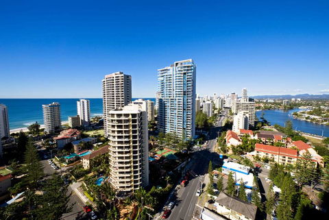 Wyndham Surfers Paradise Resort - Accommodation NT 0