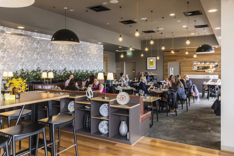 Abode Woden - Accommodation NT 12