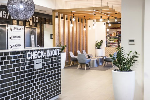 Abode Woden - Accommodation NT 4