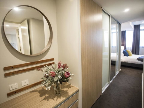 Greenwich Apartment - Accommodation NT 4