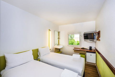Ibis Budget Canberra - Accommodation NT 1