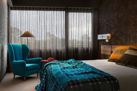Ovolo Nishi - Accommodation NT 17