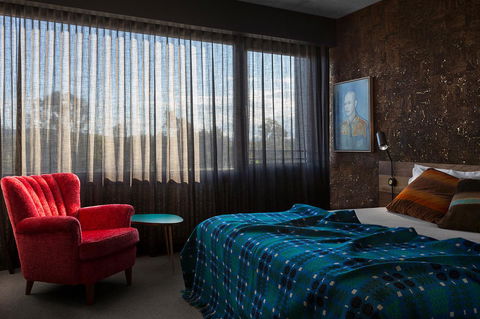 Ovolo Nishi - Accommodation NT 25