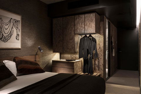 Ovolo Nishi - Accommodation NT 33