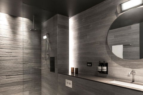 Ovolo Nishi - Accommodation NT 23