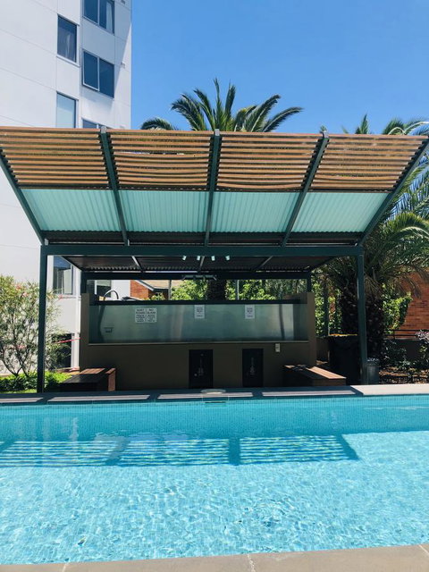 Staying Places - The Avenue - Accommodation NT 4