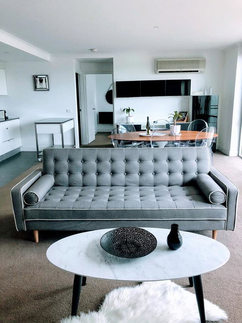 Staying Places - The Avenue - Accommodation NT 5