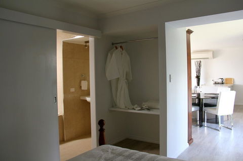 Lure Bed And Breakfast - NT Tourism 5