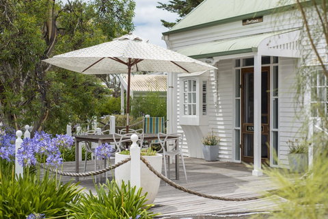 Beach Huts Middleton - NT Tourism 14