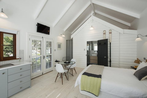 Beach Huts Middleton - NT Tourism 18